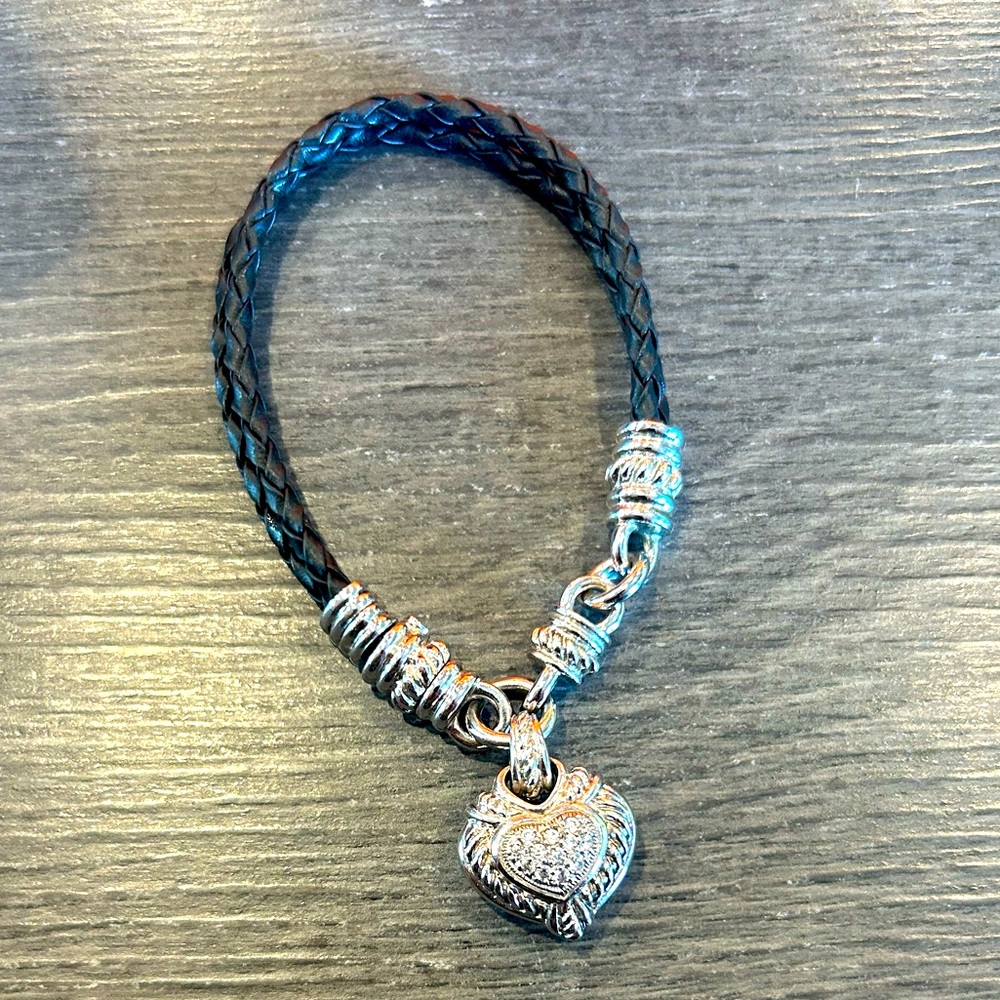 Judith Ripka CZ 925 Sterling Silver Heart Charm Leather Bracelet Magnetic Clasp